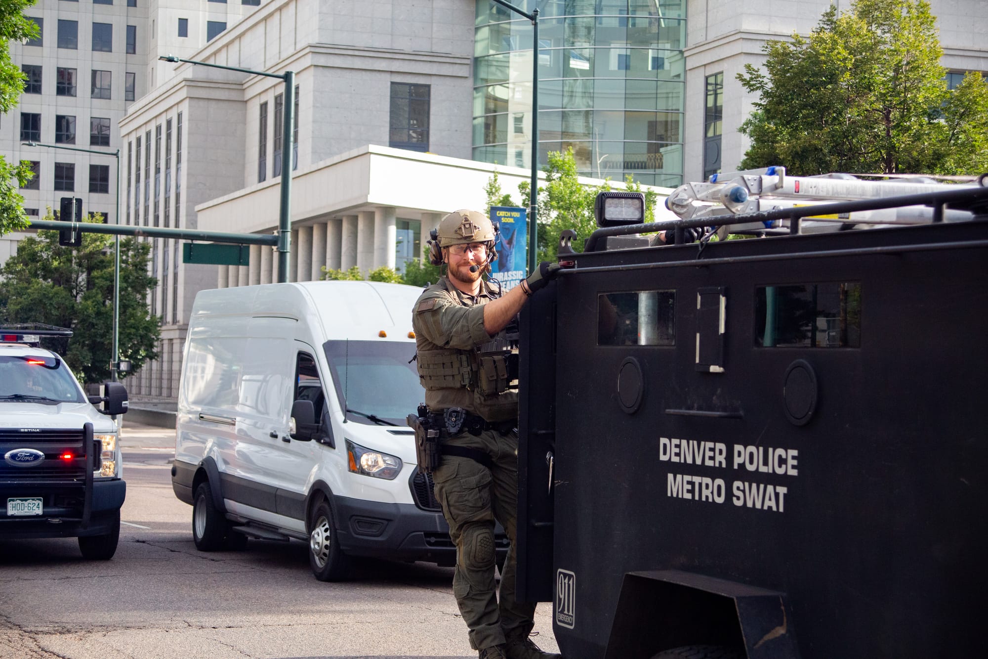 Protesters Make a Stand Despite Low Turnout and Growing Police Aggression